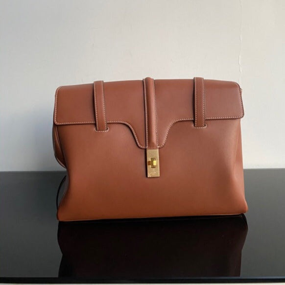 SOFT BAG 32 SMOOTH CALFSKIN TAN | Studio Nafay