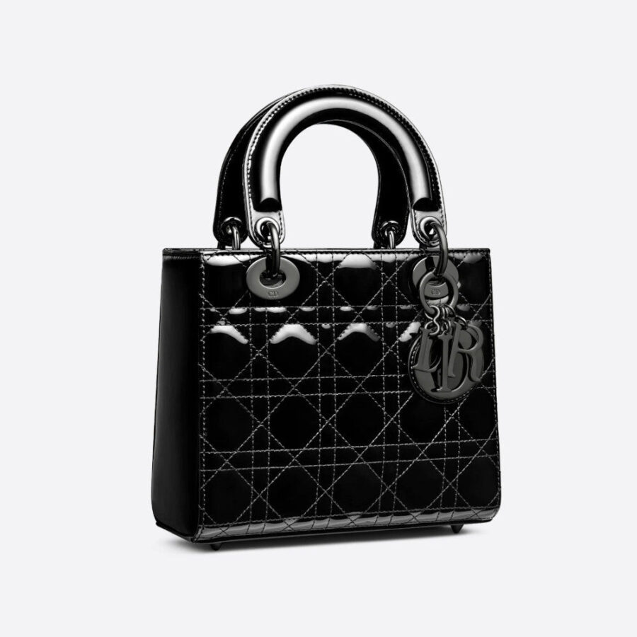 Dior Lady Dior bag – front view